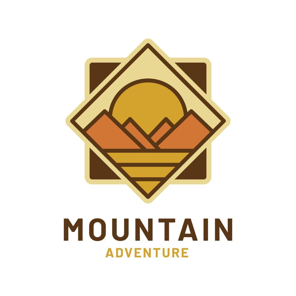 wijnoogst avontuur berg natuur logo insigne vector illustratie, Super goed voor ontwerp insigne stickers en t-shirts