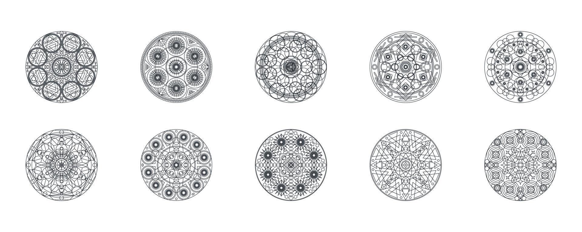 monochroom geometrische mandala's dunne lijn vector illustraties set