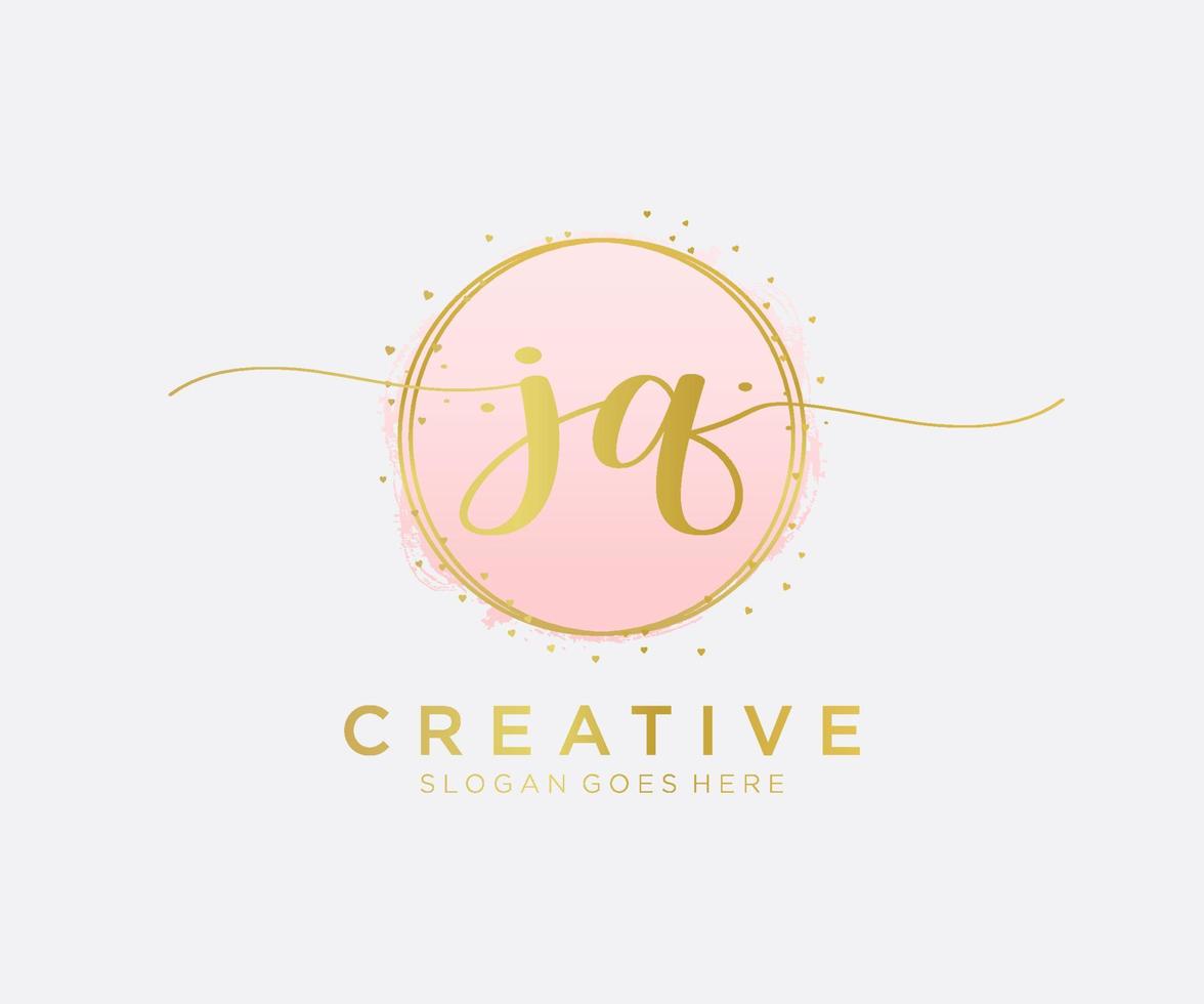 eerste jq vrouwelijk logo. bruikbaar voor natuur, salon, spa, kunstmatig en schoonheid logo's. vlak vector logo ontwerp sjabloon element.