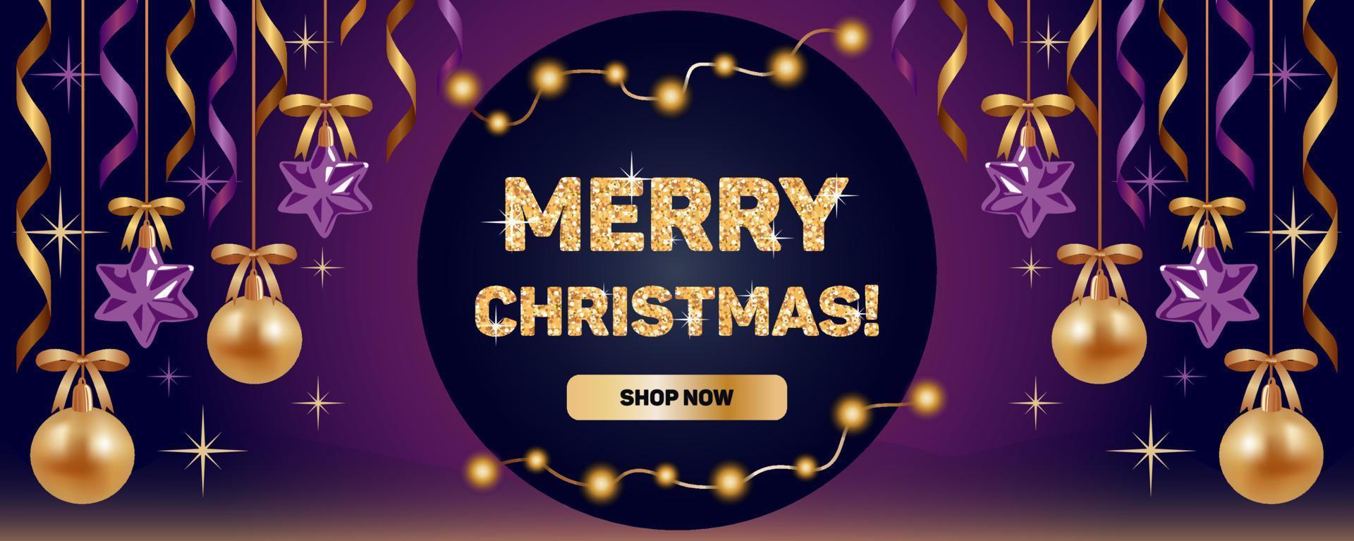 vrolijk kerstmis. horizontaal banier in realistisch stijl. Purper en goud glimmend Kerstmis ballen en sterren, linten. sprankelend schitteren belettering, fee lichten. voor reclame, website, poster, uitverkoop folder vector