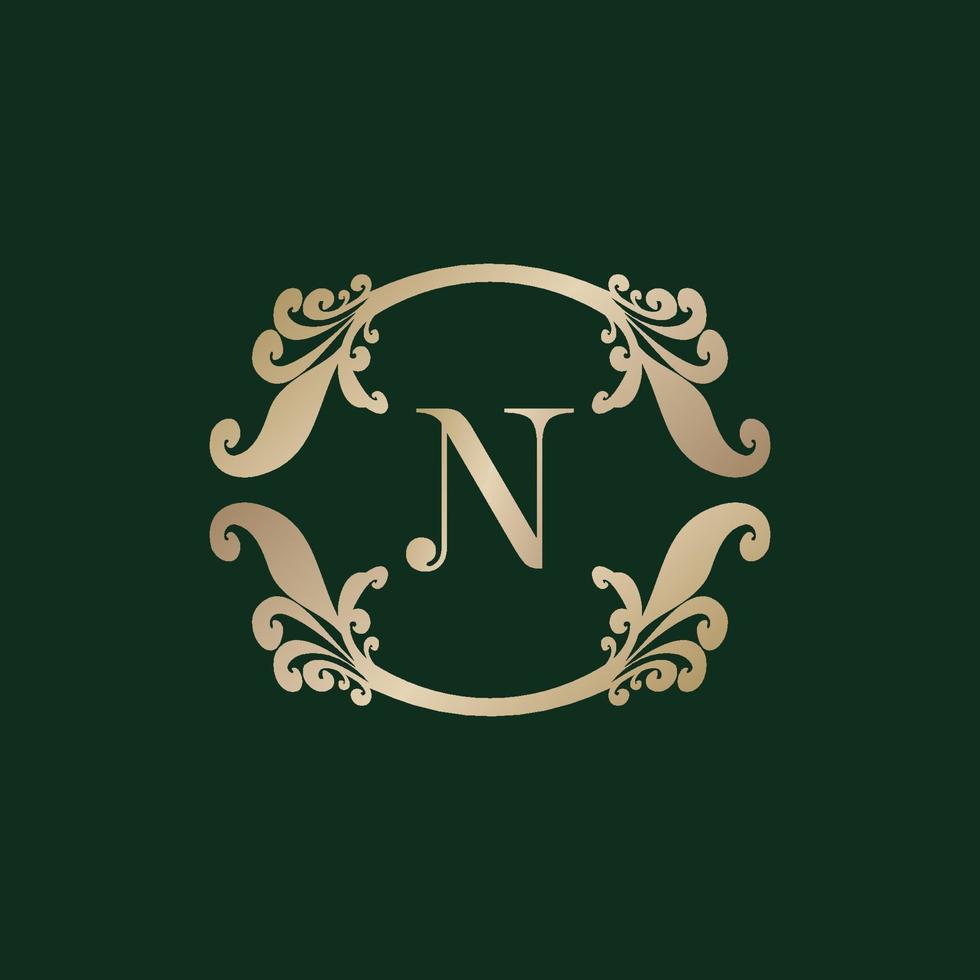 brief n alfabet logo met luxe decoratief gouden kader. elegant krullen bloemen ornament. vector