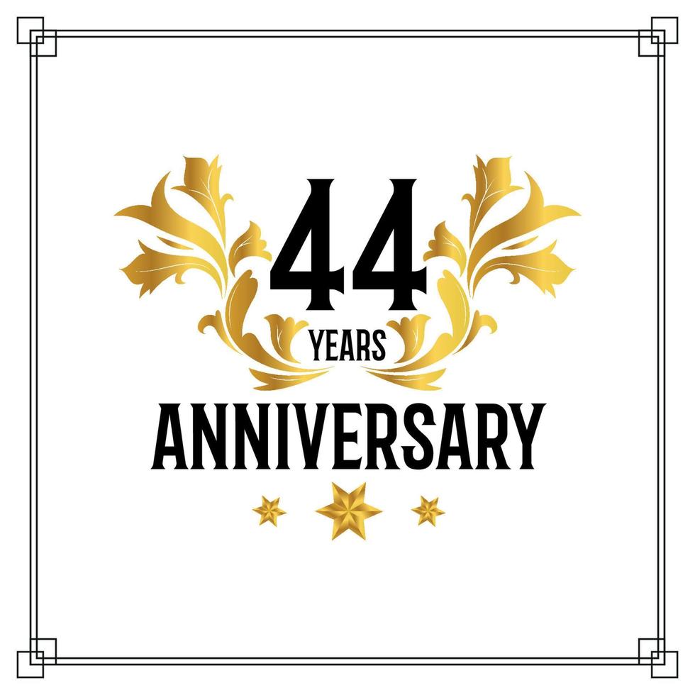 44e verjaardag logo, luxueus gouden en zwart kleur vector ontwerp viering.