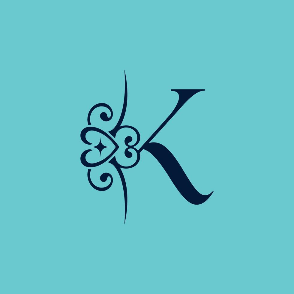 schoonheid koningin Koninklijk goud logo ontwerp brief k vector