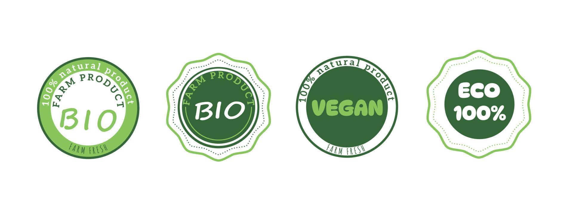 set natuurlijke en biologische productlabels, badges voor verse boerderijvoedsel vector