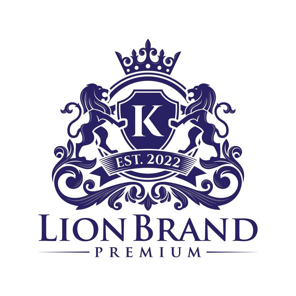 luxe leeuw kam heraldiek logo. elegant goud heraldisch schild icoon. premie merk identiteit embleem. Koninklijk jas van armen bedrijf etiket symbool. modern vector illustratie.