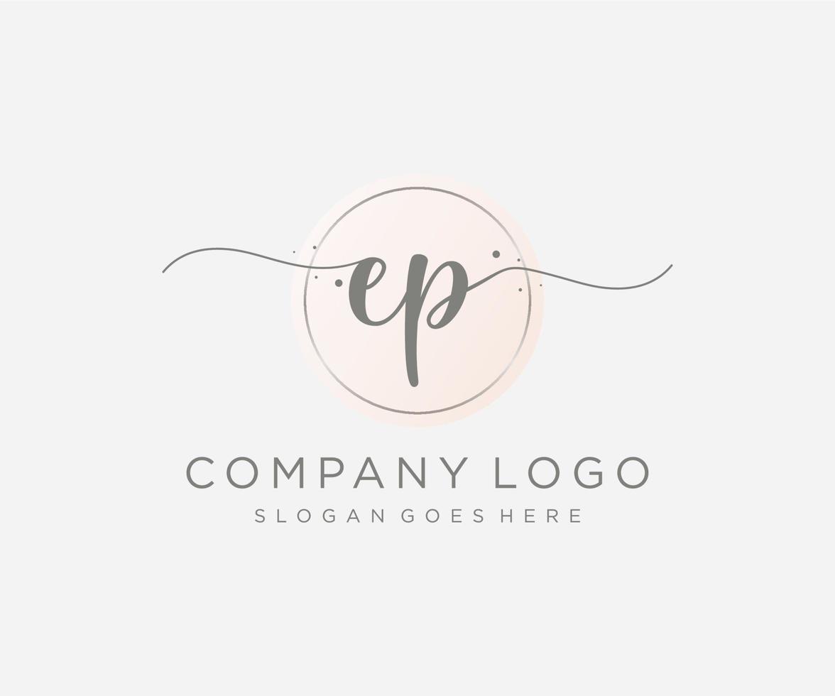 eerste ep vrouwelijk logo. bruikbaar voor natuur, salon, spa, kunstmatig en schoonheid logo's. vlak vector logo ontwerp sjabloon element.