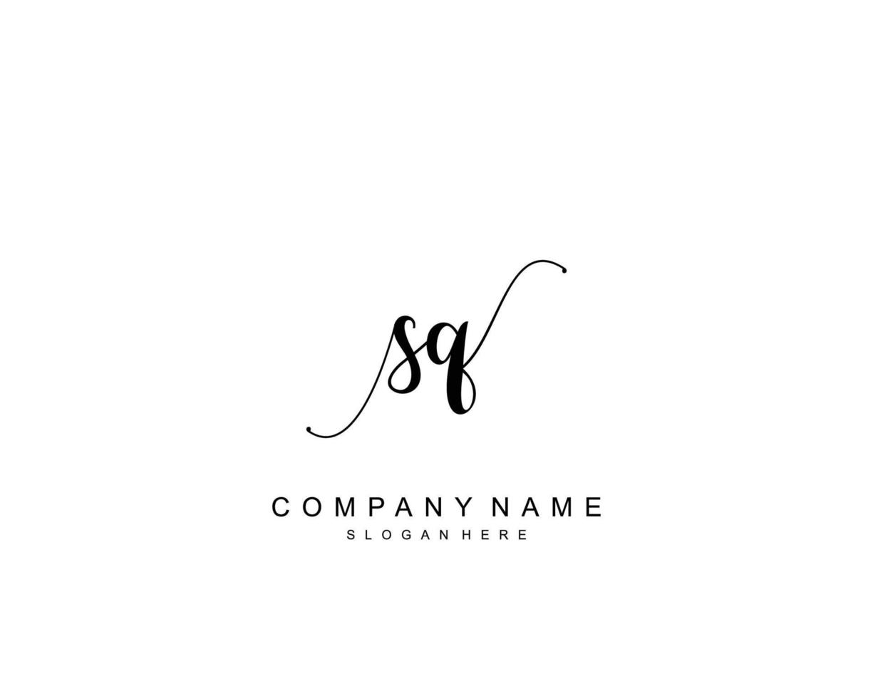 eerste sq schoonheid monogram en elegant logo ontwerp, handschrift logo van eerste handtekening, bruiloft, mode, bloemen en botanisch met creatief sjabloon. vector