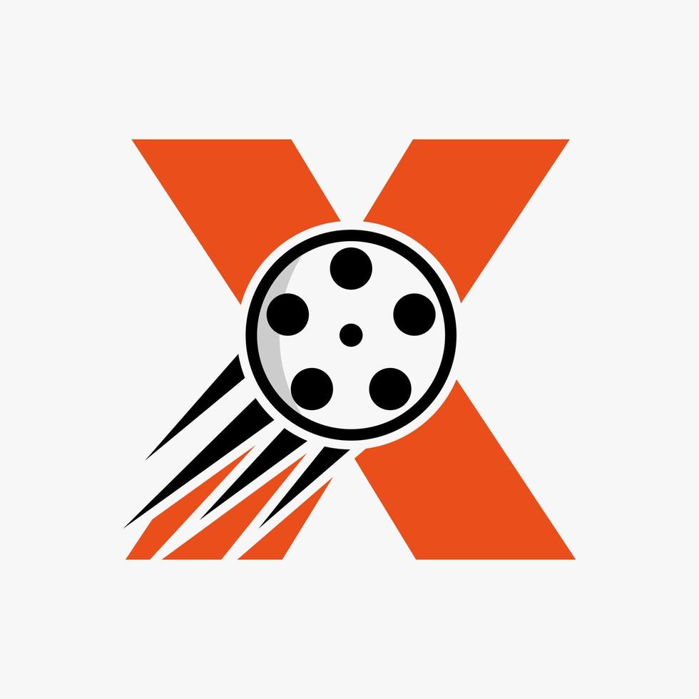 brief X film logo concept met film haspel voor media teken, film regisseur symbool vector sjabloon