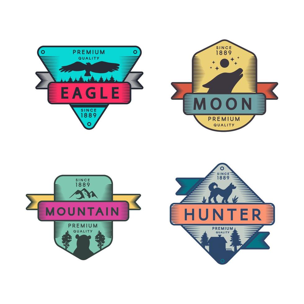 adelaar en berg, maan en jager badges reeks vector