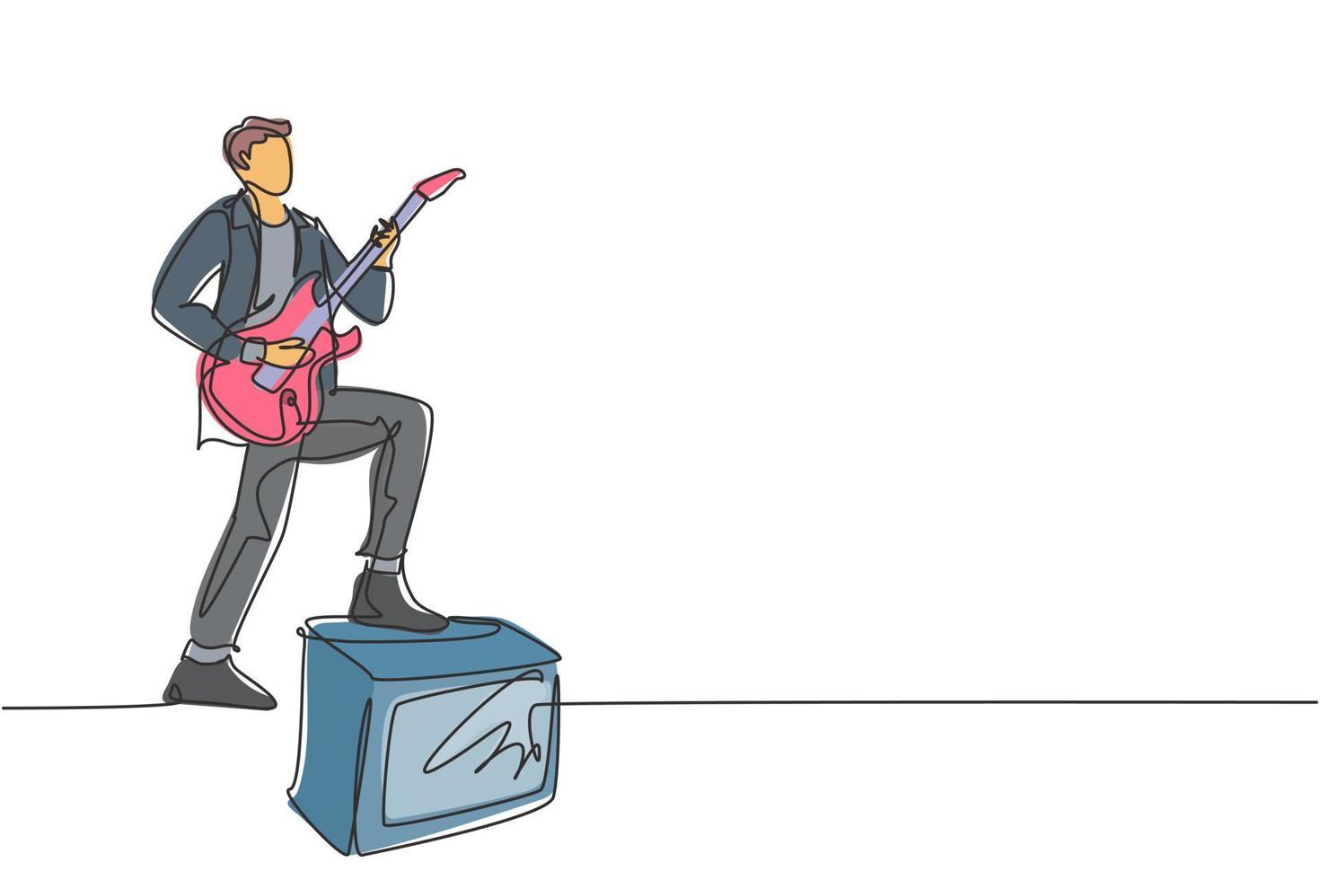 enkele doorlopende lijntekening van jonge gelukkige mannelijke gitarist die elektrische gitaar speelt terwijl hij op de geluidsversterker stapt. trendy muzikant artiest prestaties concept één lijn tekenen ontwerp vectorillustratie vector