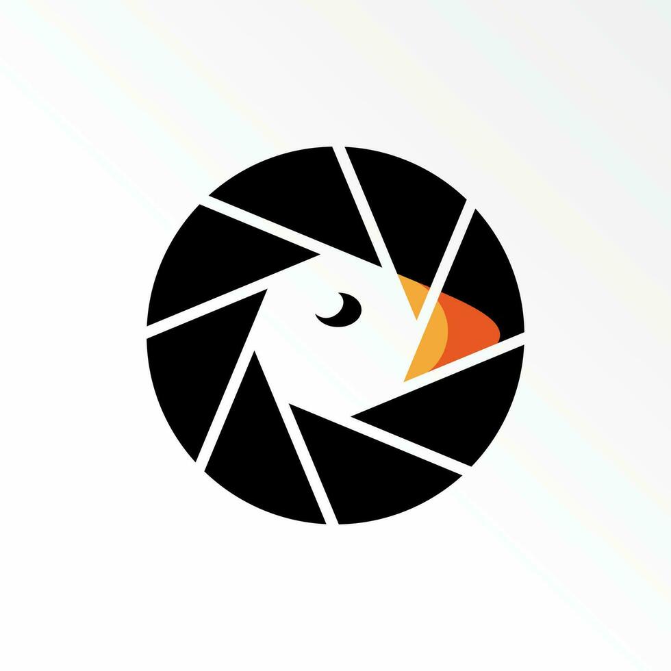 uniek en gemakkelijk vastleggen of camera met papegaaiduiker hoofd of mond beeld grafisch icoon logo ontwerp abstract concept vector voorraad. kan worden gebruikt net zo een symbool verwant naar dier of foto schieten
