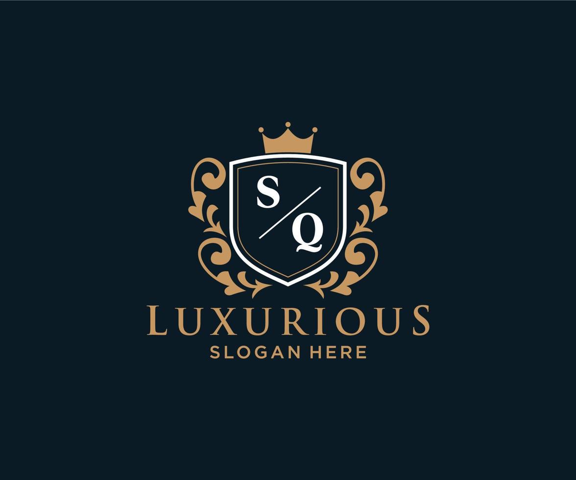 eerste sq brief Koninklijk luxe logo sjabloon in vector kunst voor restaurant, royalty, boetiek, cafe, hotel, heraldisch, sieraden, mode en andere vector illustratie.