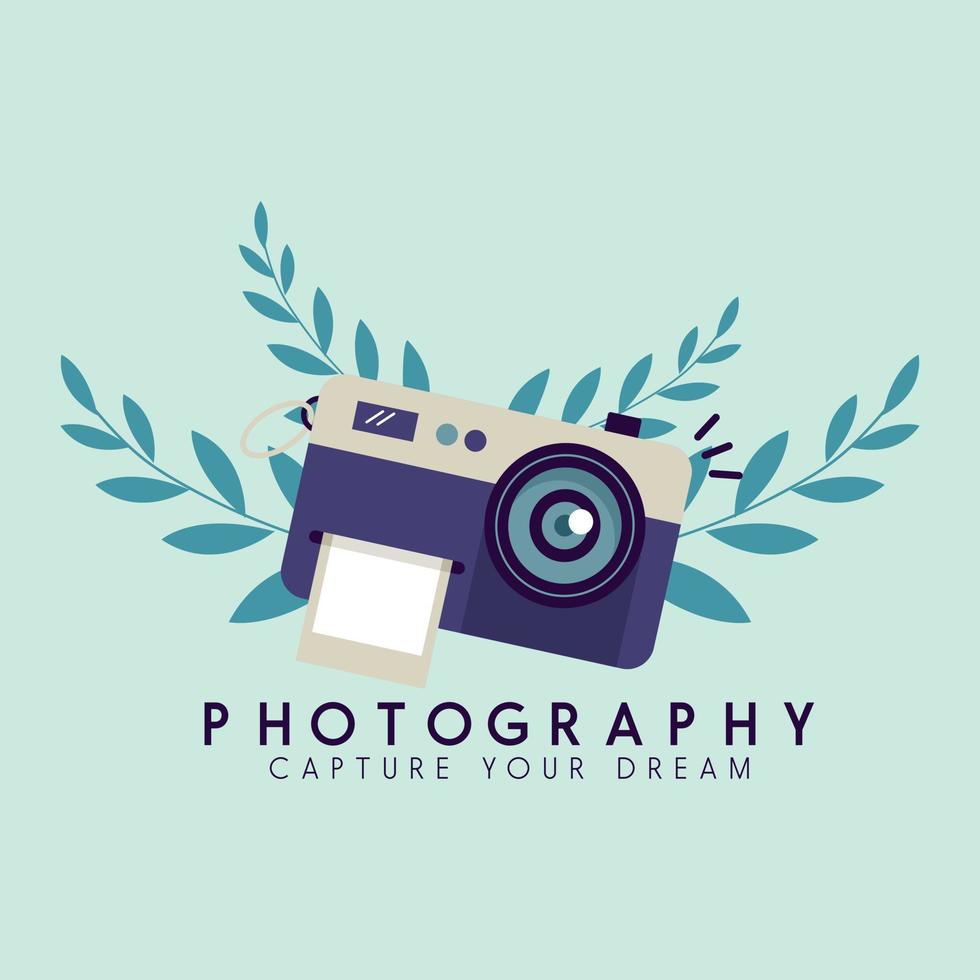 een vlak logo beeld voor fotografie bedrijf beeltenis een polaroid camera met planten en gebladerte Aan de achtergrond in zacht tonen vector