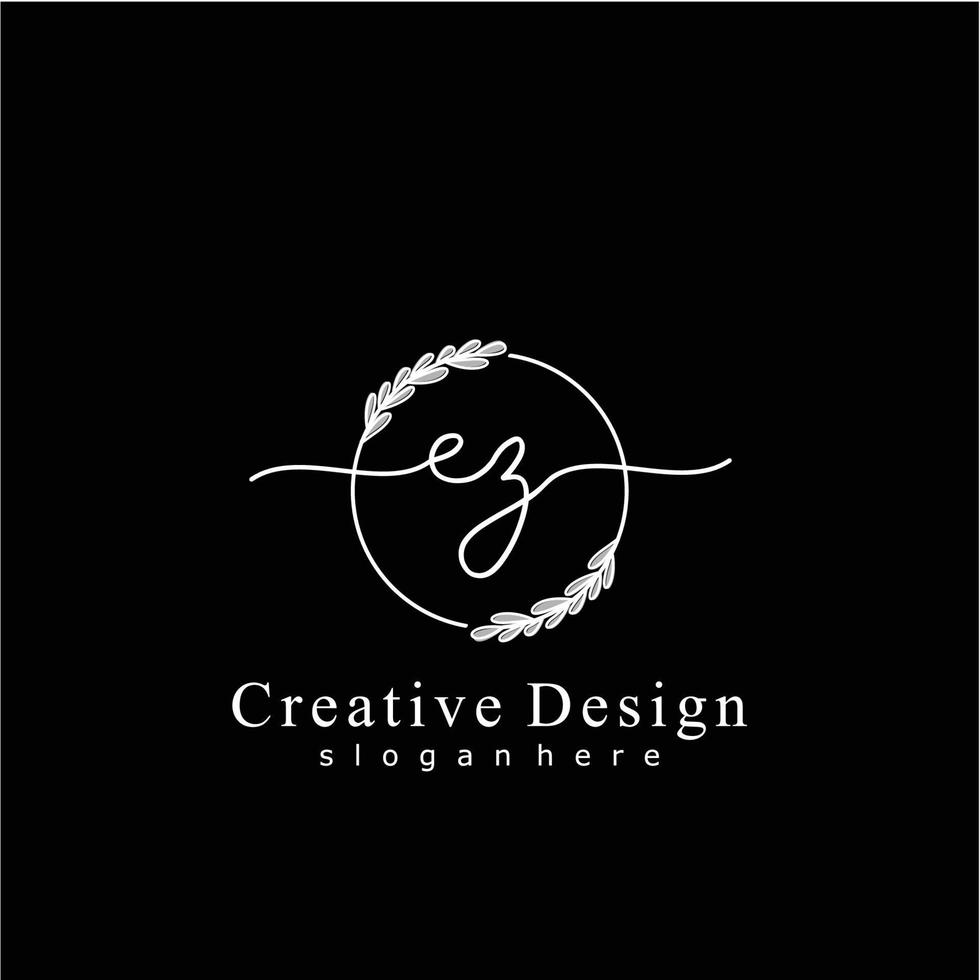 eerste ez schoonheid monogram en elegant logo ontwerp, handschrift logo van eerste handtekening, bruiloft, mode, bloemen en botanisch logo concept ontwerp vector