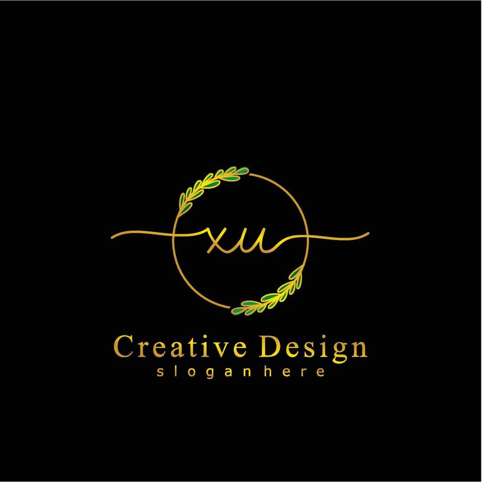 eerste xu schoonheid monogram en elegant logo ontwerp, handschrift logo van eerste handtekening, bruiloft, mode, bloemen en botanisch logo concept ontwerp. vector
