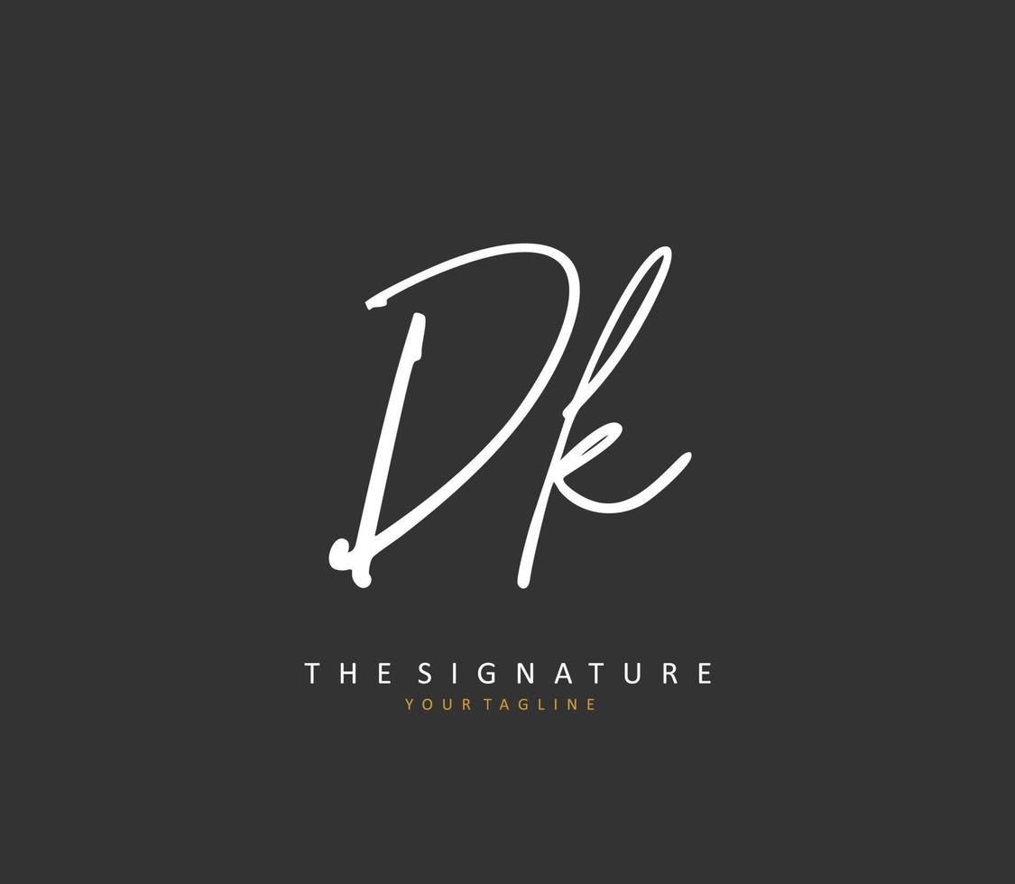 d k dk eerste brief handschrift en handtekening logo. een concept handschrift eerste logo met sjabloon element. vector