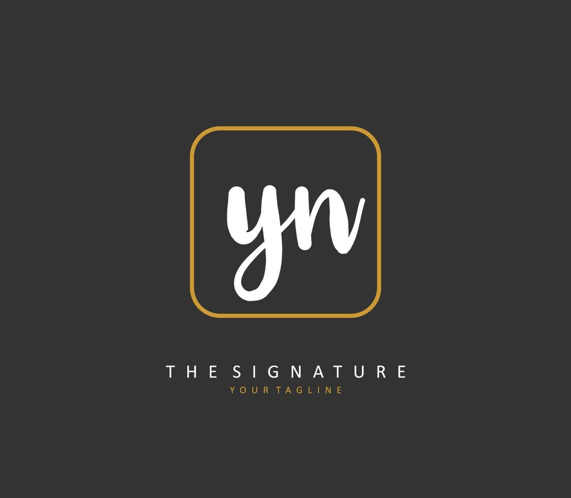 y n yn eerste brief handschrift en handtekening logo. een concept handschrift eerste logo met sjabloon element. vector