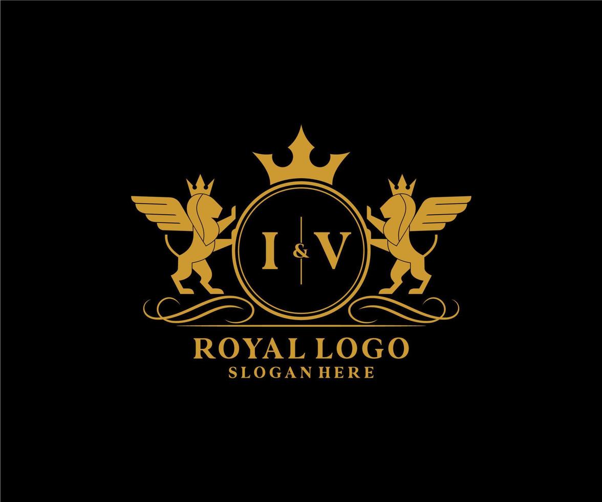 eerste iv brief leeuw Koninklijk luxe heraldisch, wapen logo sjabloon in vector kunst voor restaurant, royalty, boetiek, cafe, hotel, heraldisch, sieraden, mode en andere vector illustratie.