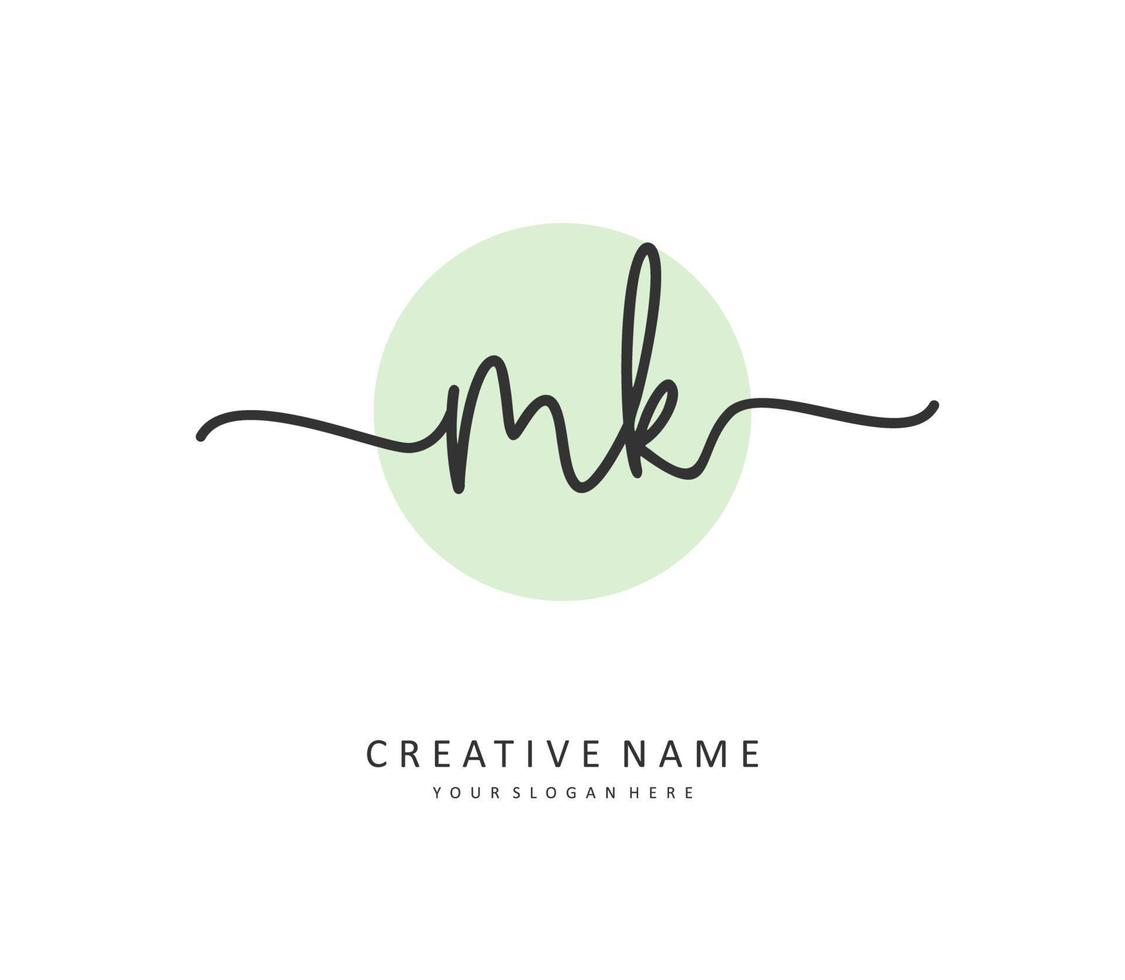 m k mk eerste brief handschrift en handtekening logo. een concept handschrift eerste logo met sjabloon element. vector