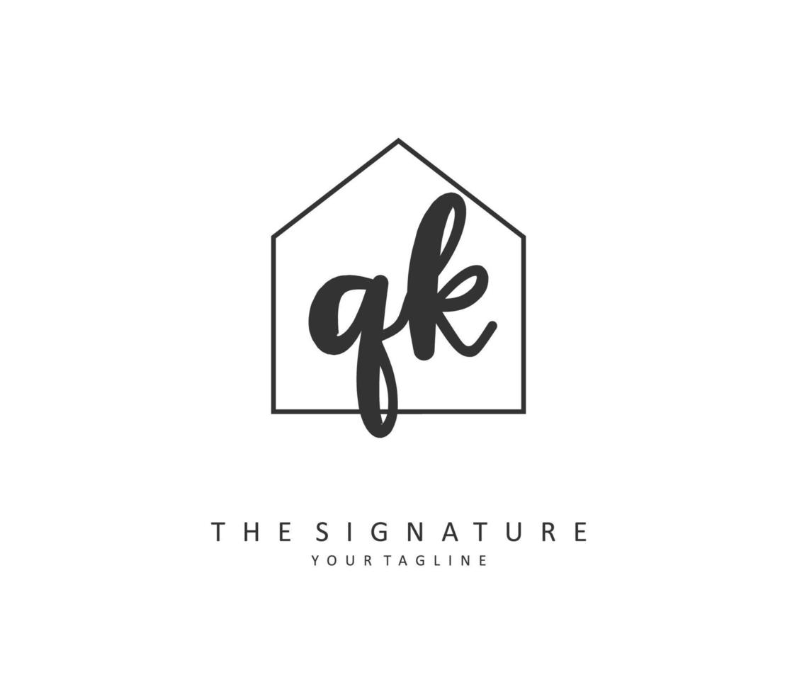 q k qk eerste brief handschrift en handtekening logo. een concept handschrift eerste logo met sjabloon element. vector