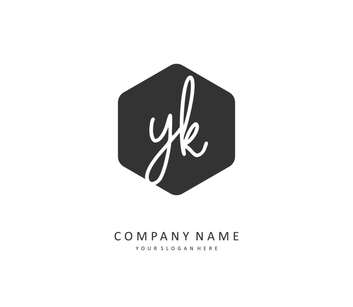 y k yk eerste brief handschrift en handtekening logo. een concept handschrift eerste logo met sjabloon element. vector