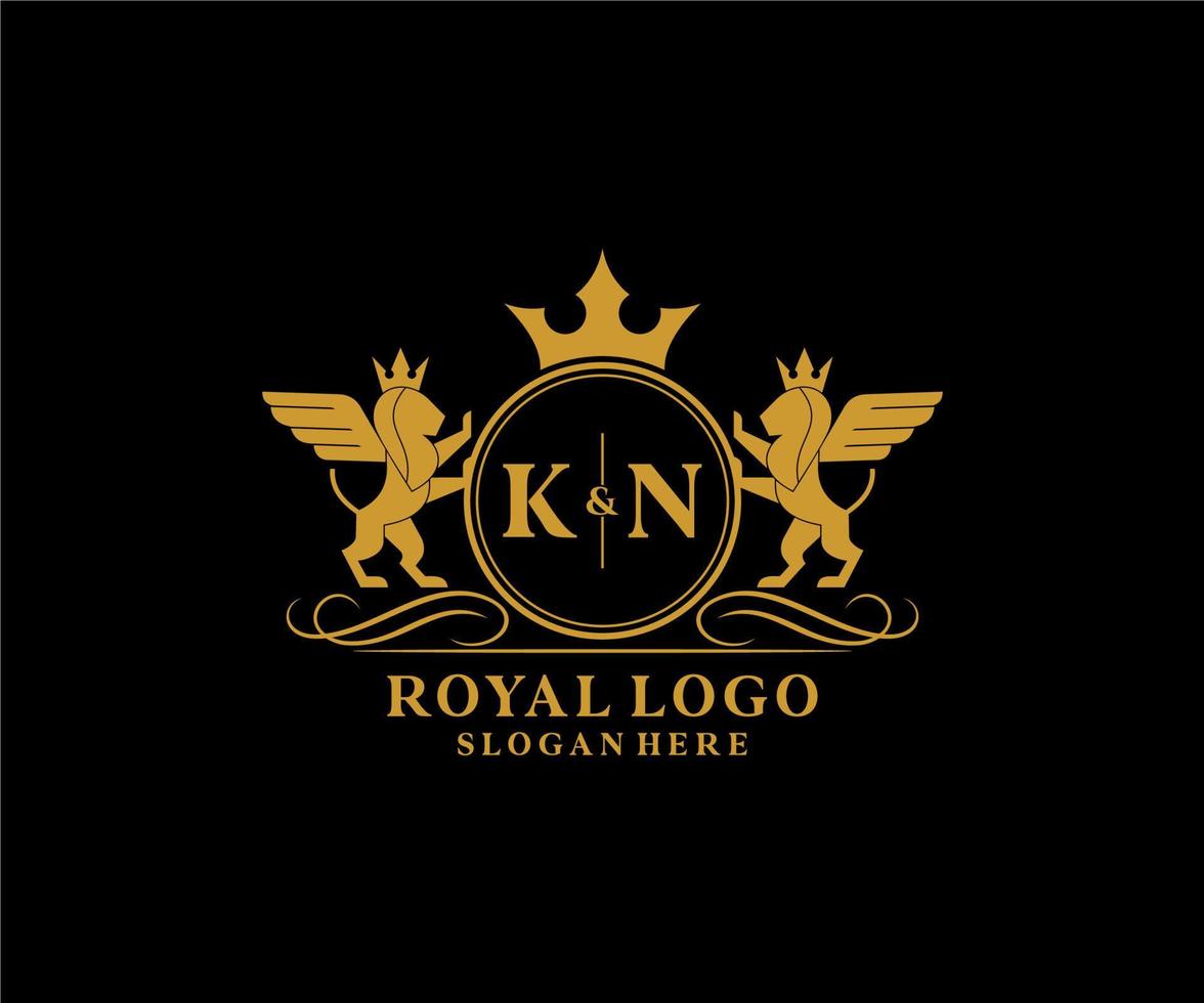 eerste kn brief leeuw Koninklijk luxe heraldisch, wapen logo sjabloon in vector kunst voor restaurant, royalty, boetiek, cafe, hotel, heraldisch, sieraden, mode en andere vector illustratie.