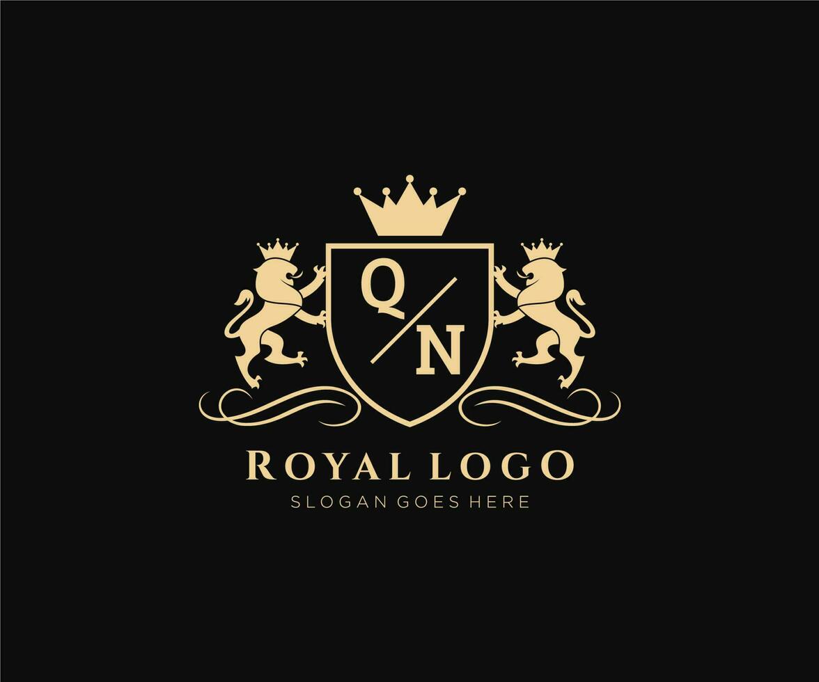eerste qn brief leeuw Koninklijk luxe heraldisch, wapen logo sjabloon in vector kunst voor restaurant, royalty, boetiek, cafe, hotel, heraldisch, sieraden, mode en andere vector illustratie.