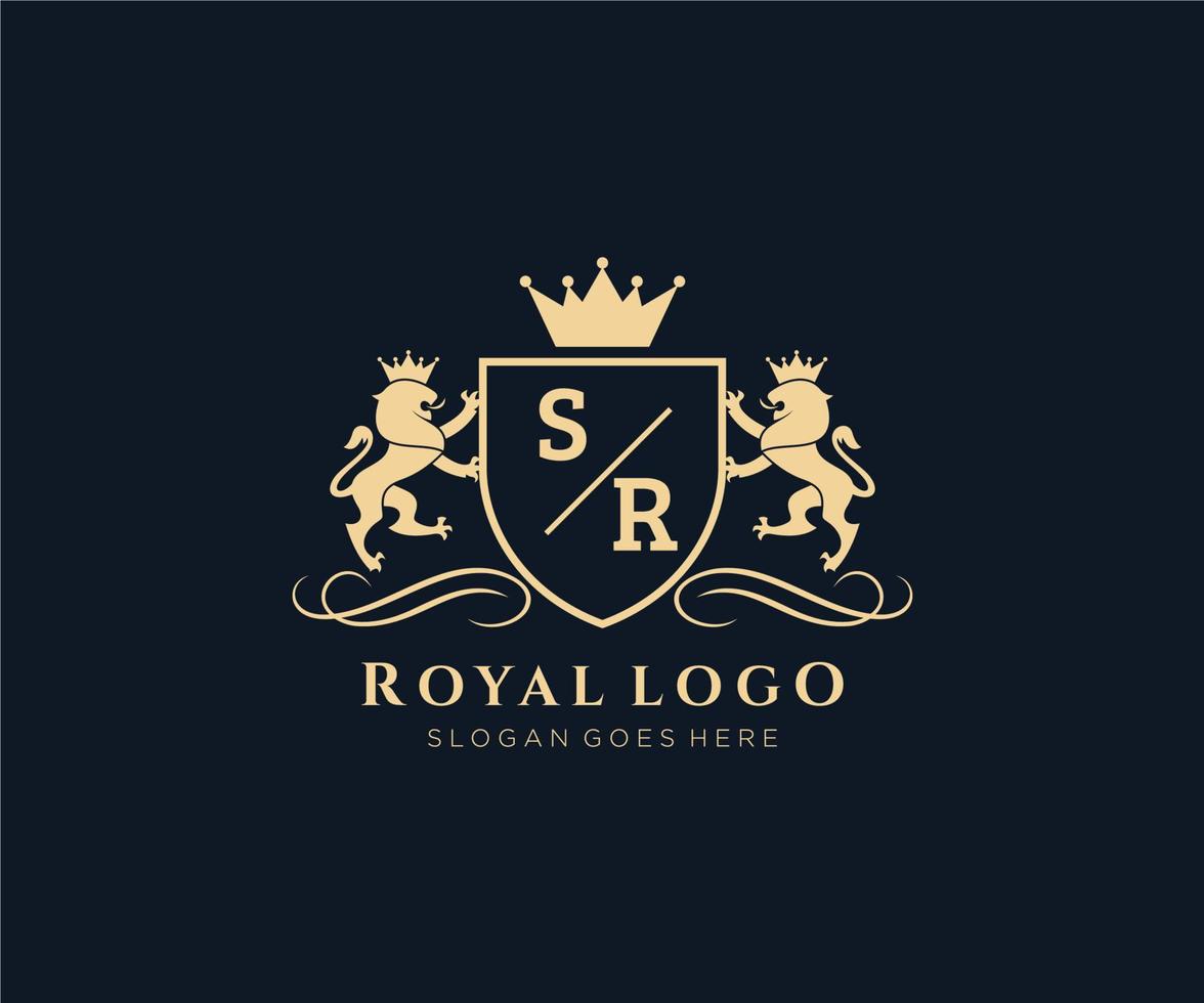 eerste sr brief leeuw Koninklijk luxe heraldisch, wapen logo sjabloon in vector kunst voor restaurant, royalty, boetiek, cafe, hotel, heraldisch, sieraden, mode en andere vector illustratie.