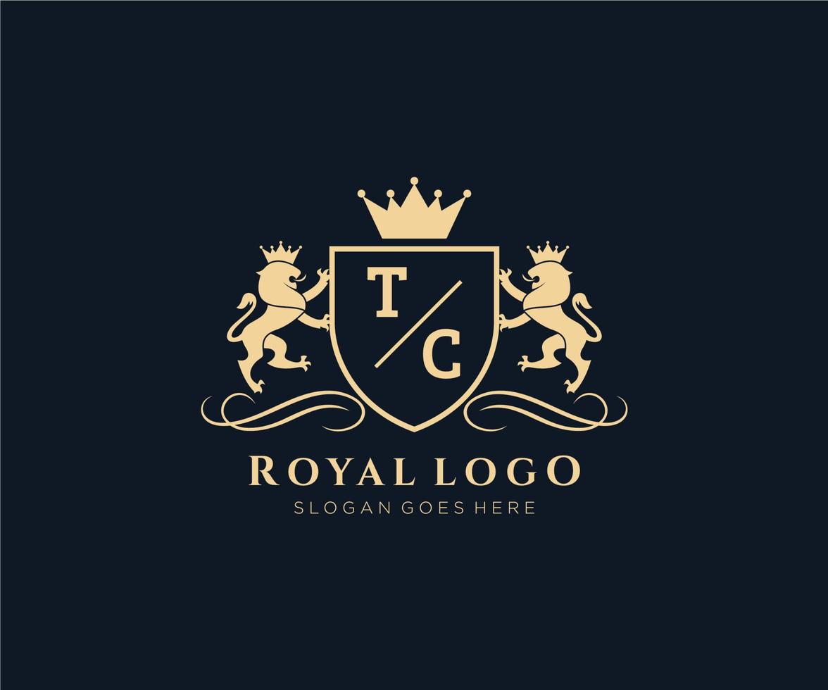 eerste tc brief leeuw Koninklijk luxe heraldisch, wapen logo sjabloon in vector kunst voor restaurant, royalty, boetiek, cafe, hotel, heraldisch, sieraden, mode en andere vector illustratie.