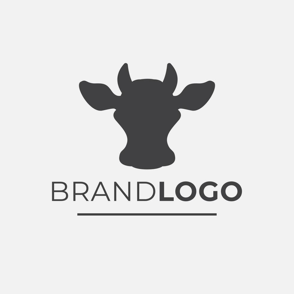 merk logo vector ontwerp. koe hoofd logo. boerderij logo sjabloon.