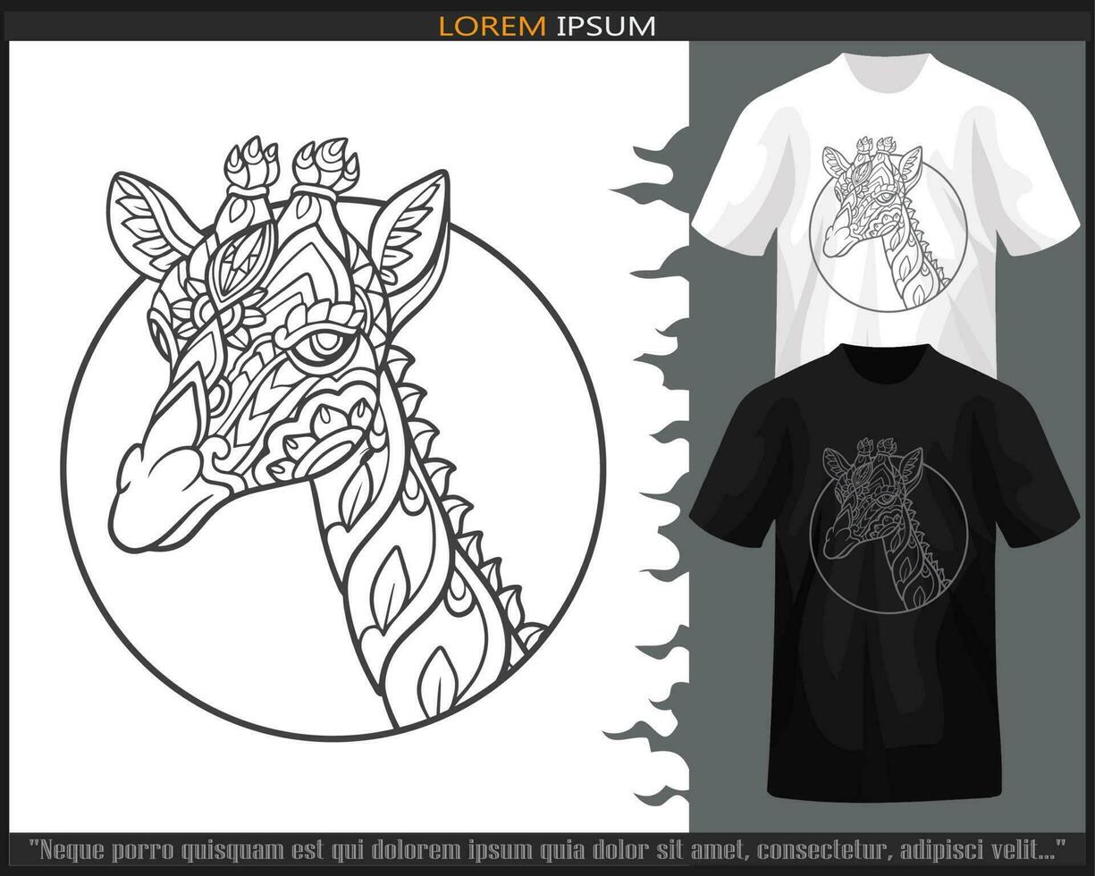 giraffe hoofd mandala kunsten geïsoleerd Aan zwart en wit t shirt. vector