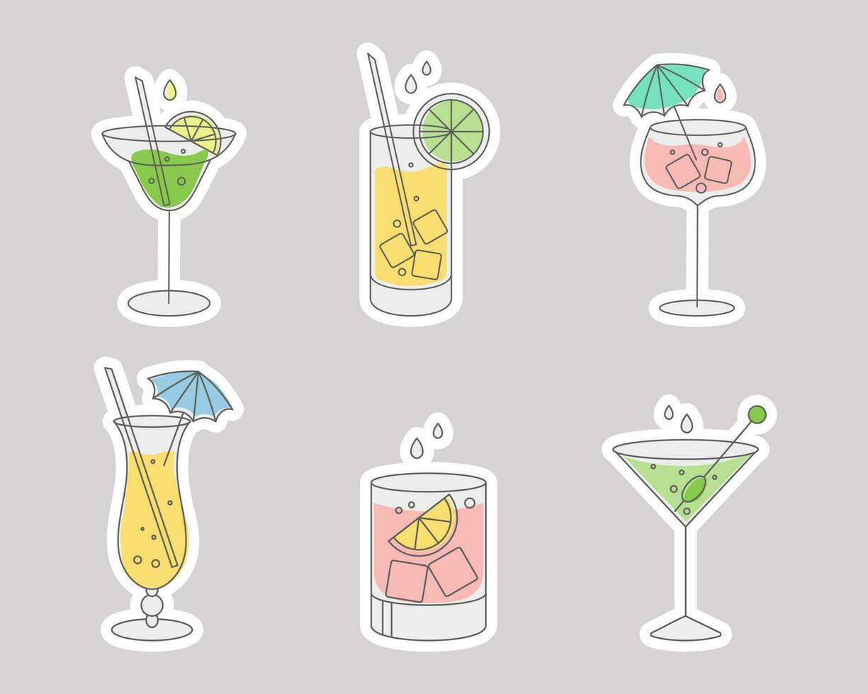 reeks van stickers met verfrissend fruit cocktails met divers drankjes, ijs kubussen, rietjes en paraplu's. drinken pictogrammen, cafe menu, vector