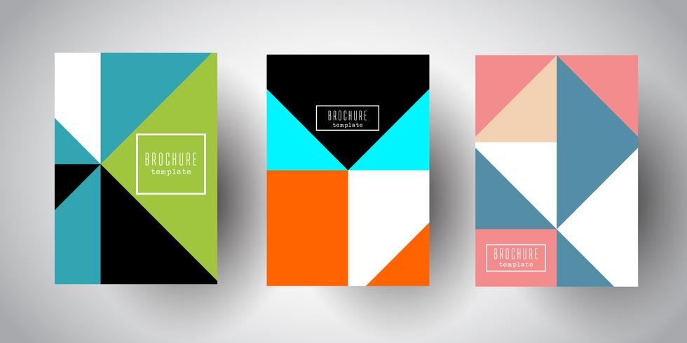 Brochure-sjablonen met abstracte ontwerpen met weinig poly vector