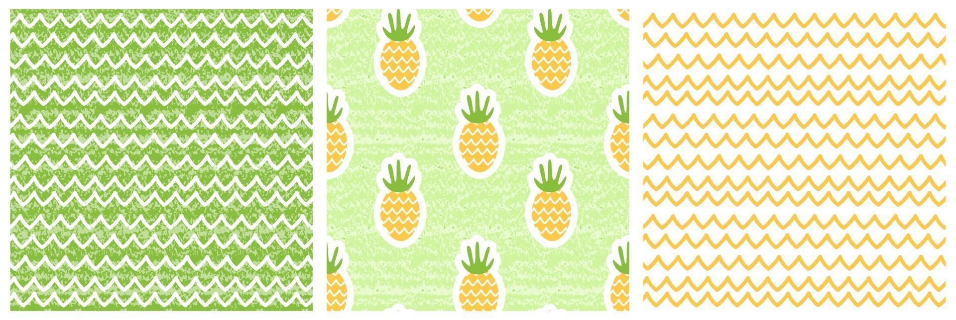 set van drie zomer natuur naadloze patronen. vectorillustratie van golven, zand, ananas. armoedig, verouderd effect vector