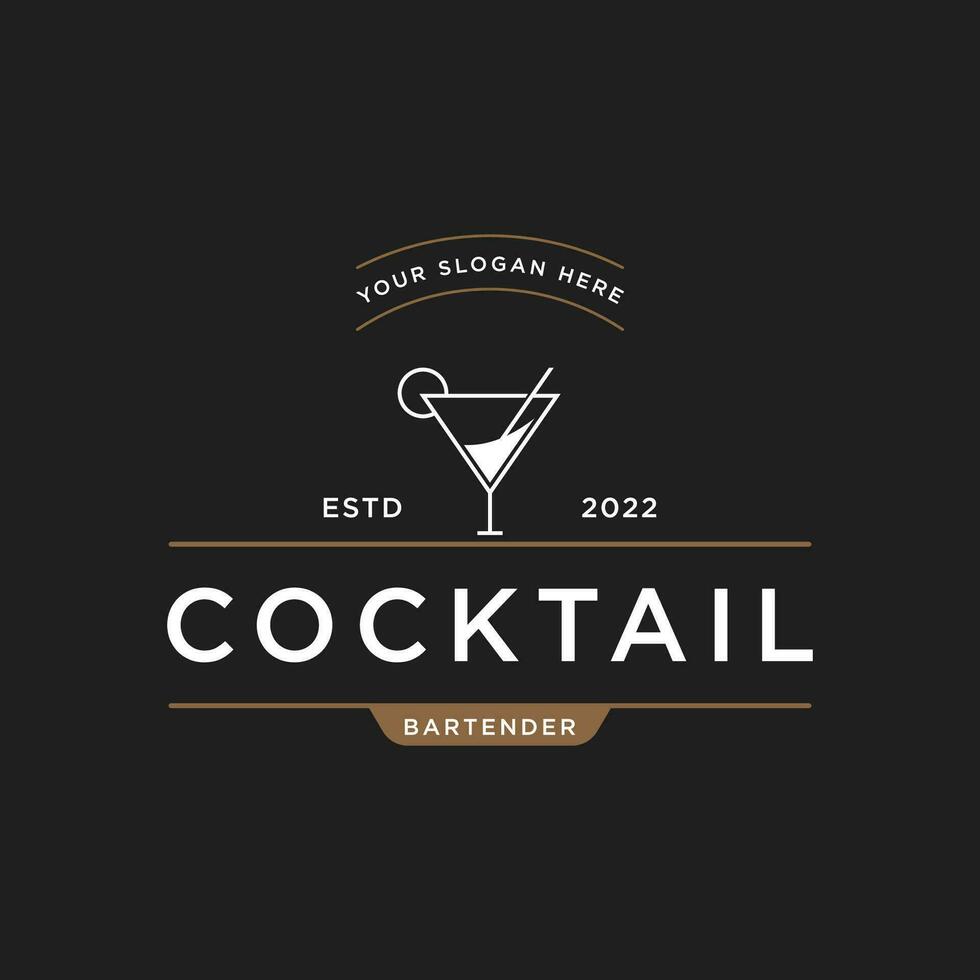 premie kwaliteit cocktail alcohol drinken logo ontwerp met wijnoogst stijl. logo voor bar, restaurant, kroeg, bedrijf, kenteken. vector