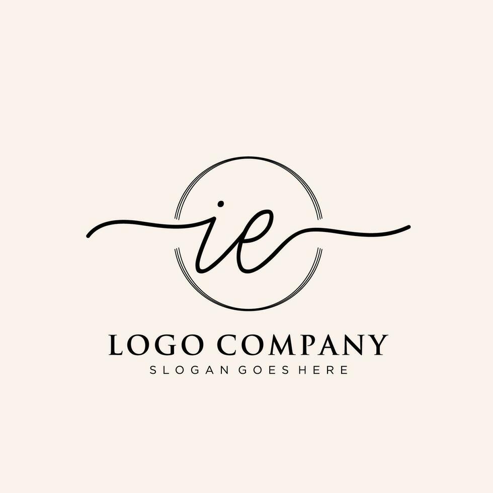 eerste d.w.z vrouwelijk logo collecties sjabloon. handschrift logo van eerste handtekening, bruiloft, mode, juwelen, boetiek, bloemen en botanisch met creatief sjabloon voor ieder bedrijf of bedrijf. vector