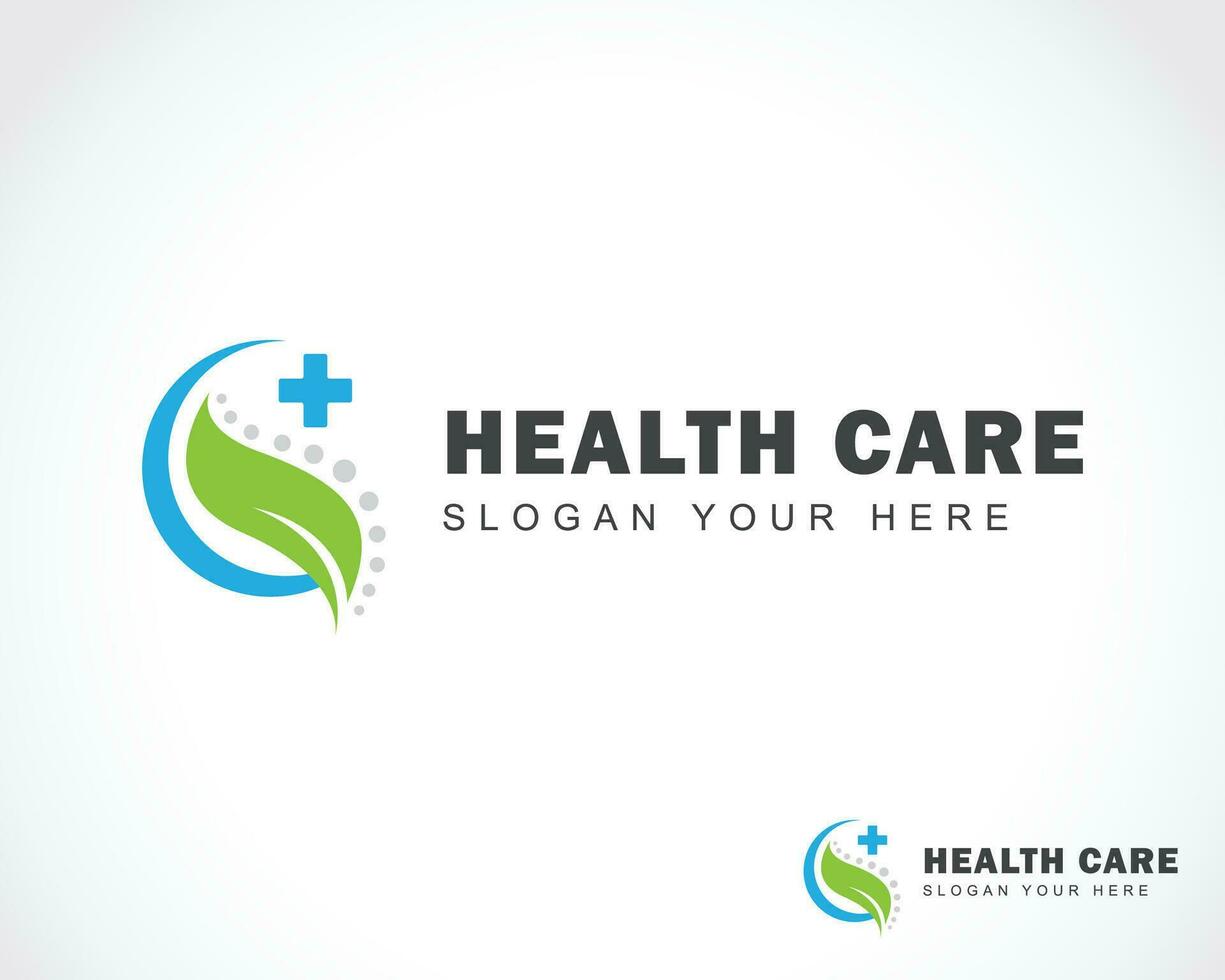 Gezondheid zorg logo creatief teken symbool oplossing natuur wervelkolom kliniek ziekenhuis dokter ontwerp concept vector