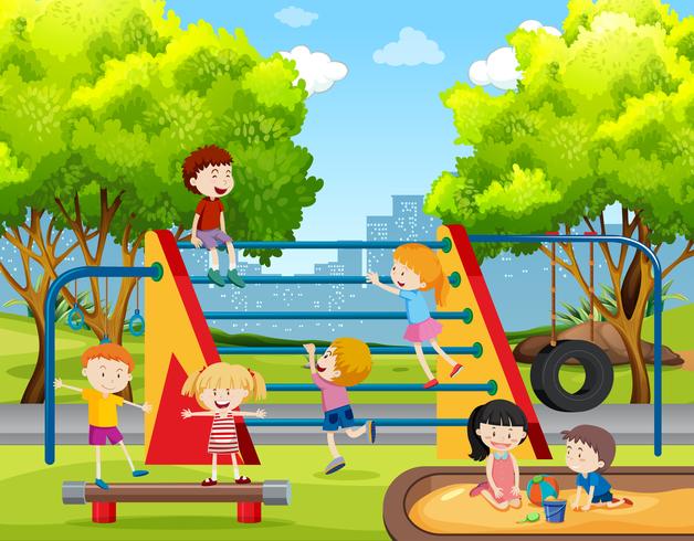 Kinderen spelen in de speeltuin vector