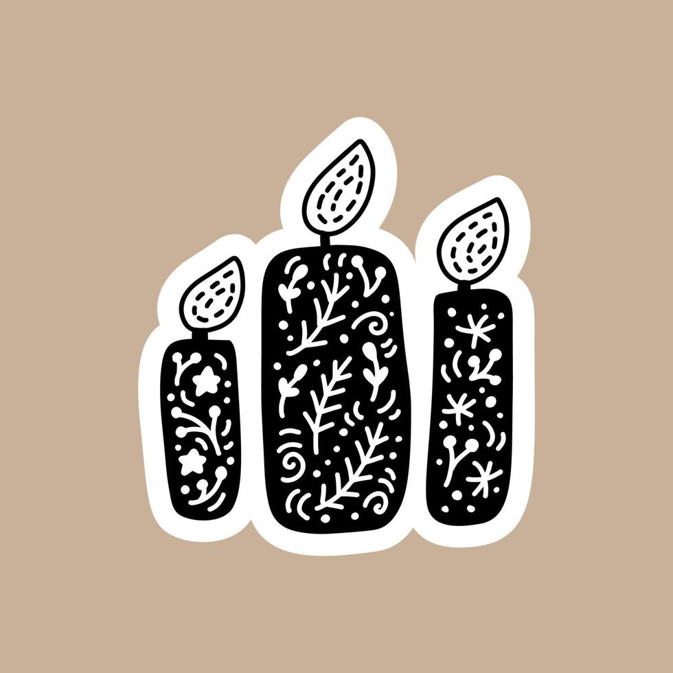 kerst zwarte vector sticker met leuke en grappige kerstkaarsen. hand getekende scandinavische badge karakter voor notebook, plakboek of planner. platte grafische geïsoleerde illustratie