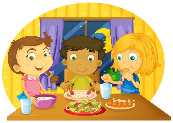 Drie kinderen eten op tafel vector