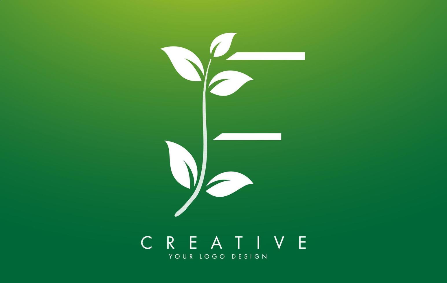 wit blad letter f logo ontwerp met bladeren op een tak en groene achtergrond. letter f met natuurconcept. vector