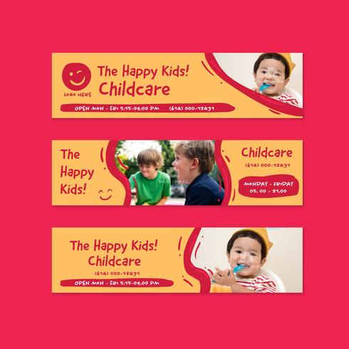 kleuterschool kinderopvang banner flyer ontwerpsjabloon in doodle leuke cartoon kinderen stijl vector