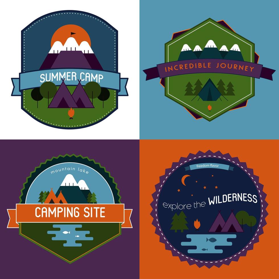 set campingbadges en emblemen met bergmeer vector