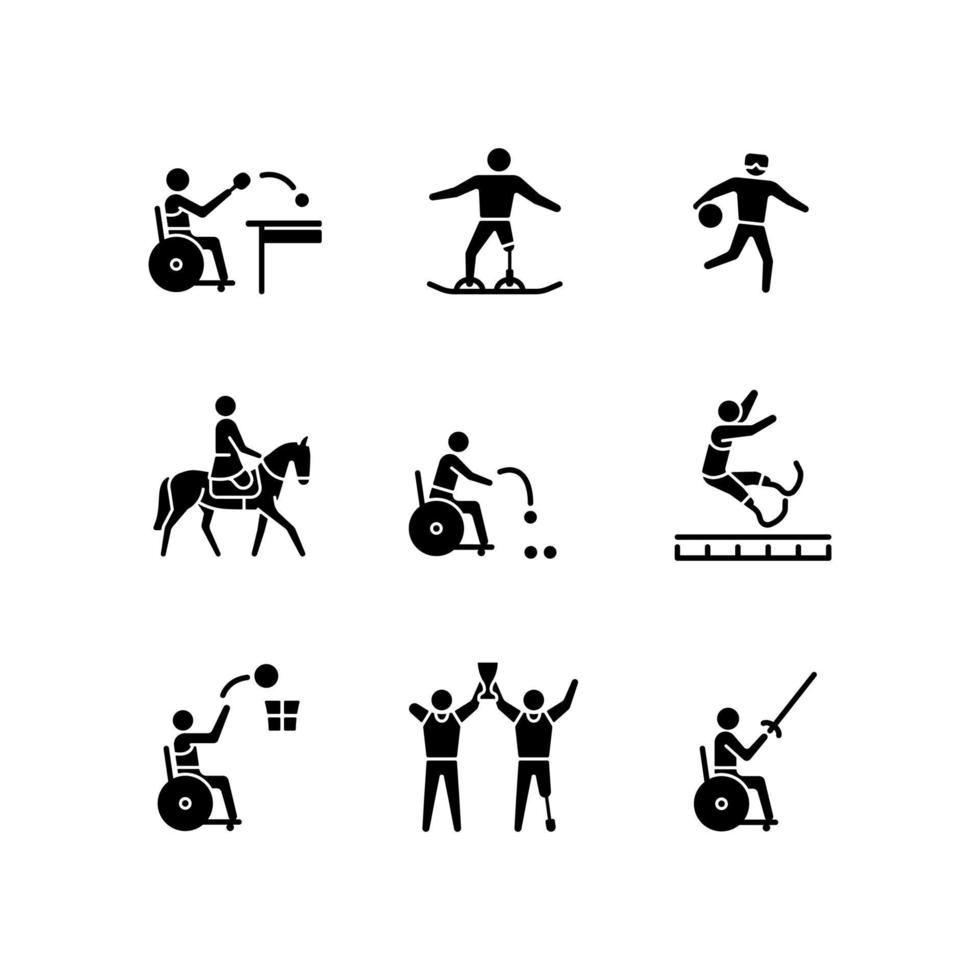 sport kampioenschap zwarte glyph pictogrammen instellen op witruimte. gevarieerde sportevenementen. training en wedstrijdactiviteit. atleten met een lichamelijke handicap. silhouet symbolen. vector geïsoleerde illustratie