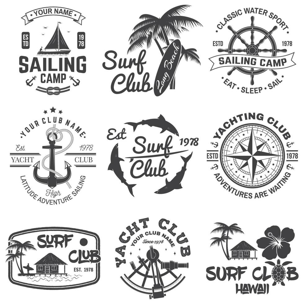 set zeilkamp-, jachtclub- en surfclub-badges. vector. concept voor shirt, print, stempel. vintage typografieontwerp met surfplank en zeilbootsilhouet. extreme watersport. vector