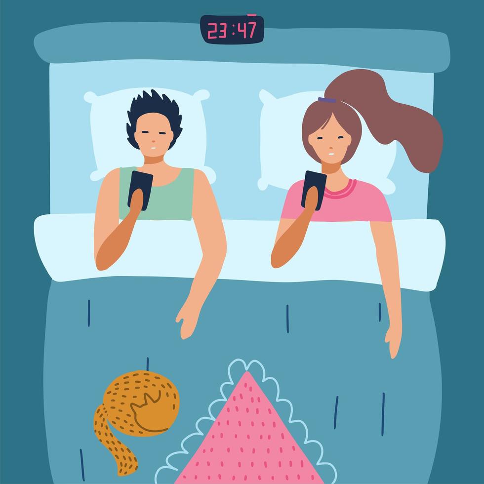 slapeloze paar gebruiken smartphone in bed. slapeloosheid begrip. bovenaanzicht. jonge man en vrouw met gadgetverslaving. cartoon platte vectorillustratie vector