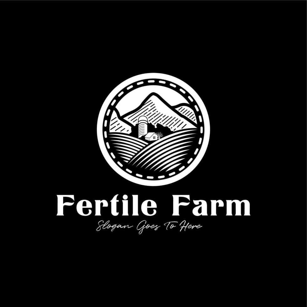 vruchtbare landbouwgrond cirkel logo met bergen en schuren ontwerpinspiratie vector