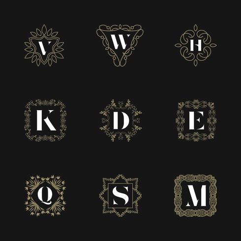 Monogram embleem insignes ingesteld. Kalligrafische logo sieraad vector