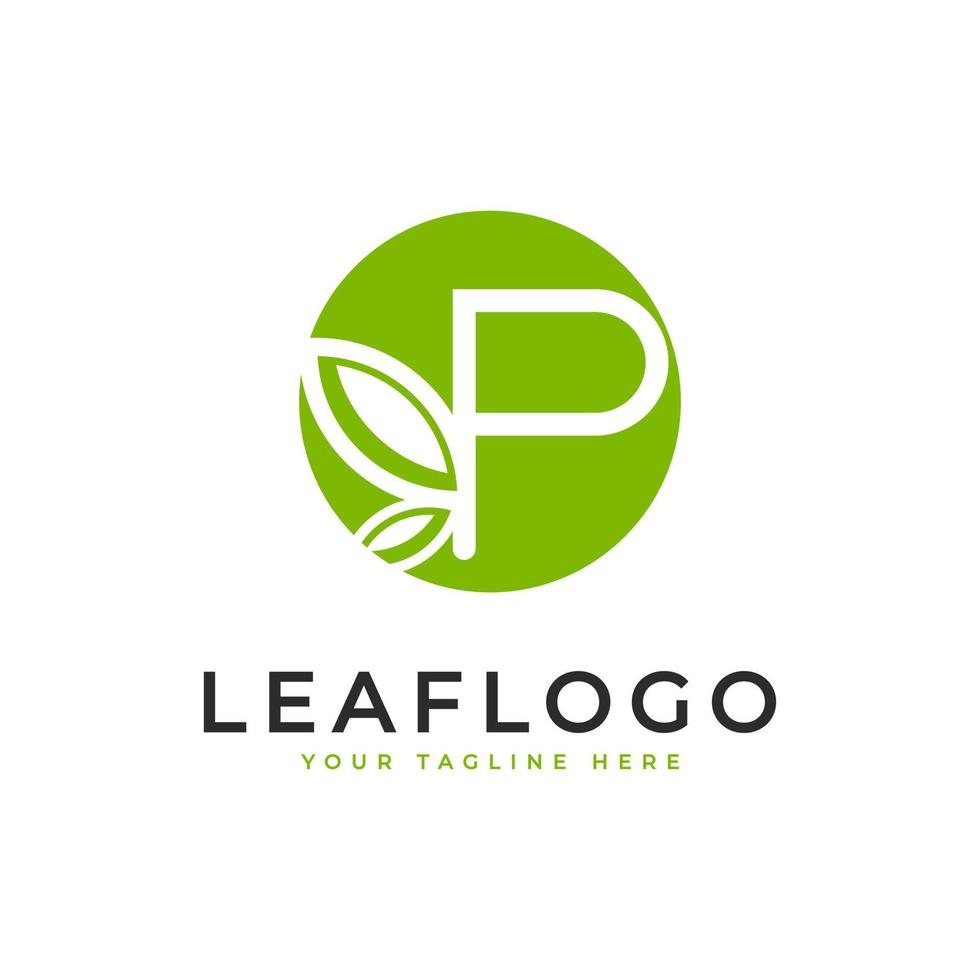 creatief eerste letter p-logo. cirkelvorm lineaire stijl gekoppeld aan groen bladsymbool. bruikbaar voor bedrijfs-, gezondheidszorg-, natuur- en boerderijlogo's. platte vector logo-ontwerpideeën sjabloonelement. eps10