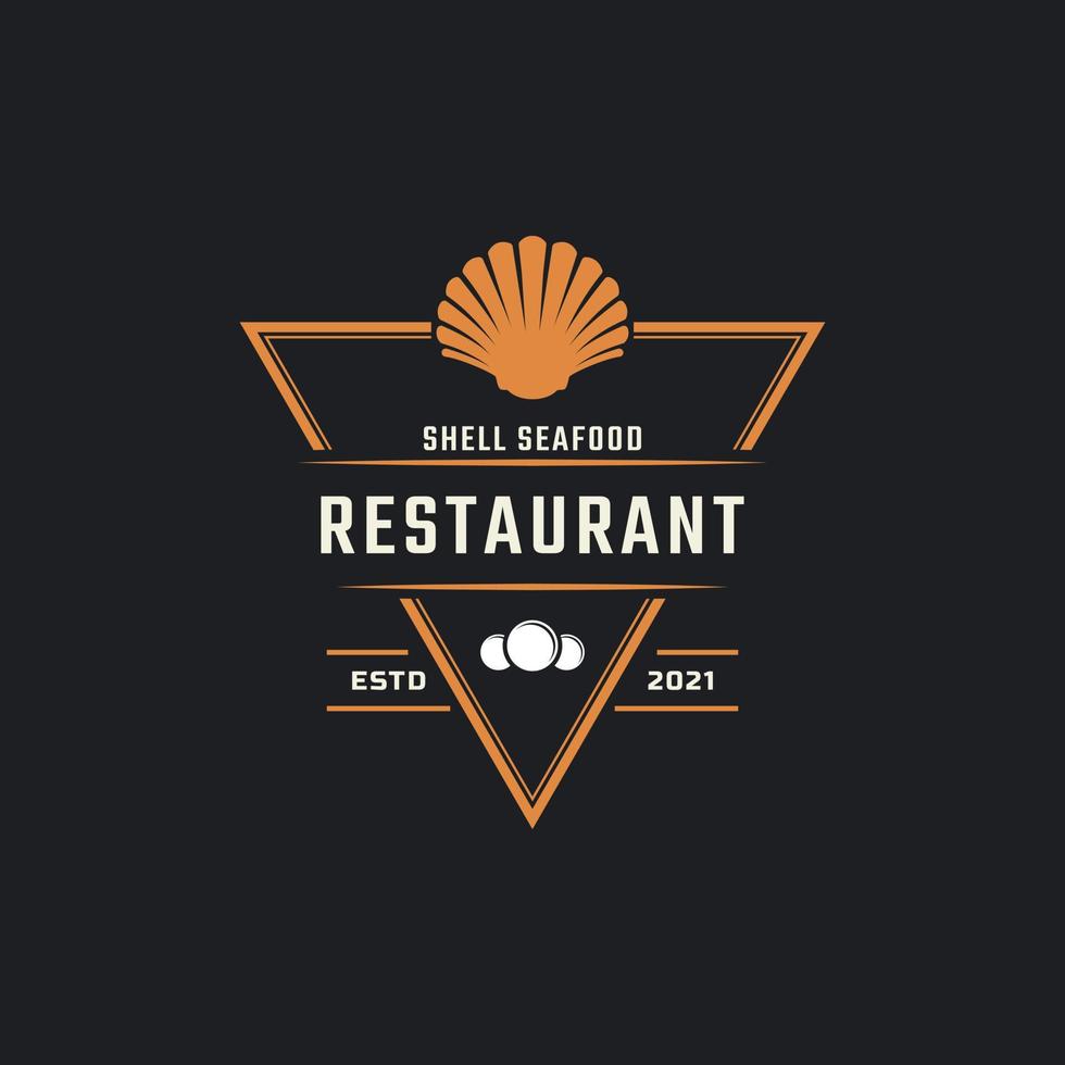 klassiek vintage retro label badge voor zeevruchten zeeschelp parel oester coquille shell oester kokkel mossel logo restaurant ontwerp inspiratie vector